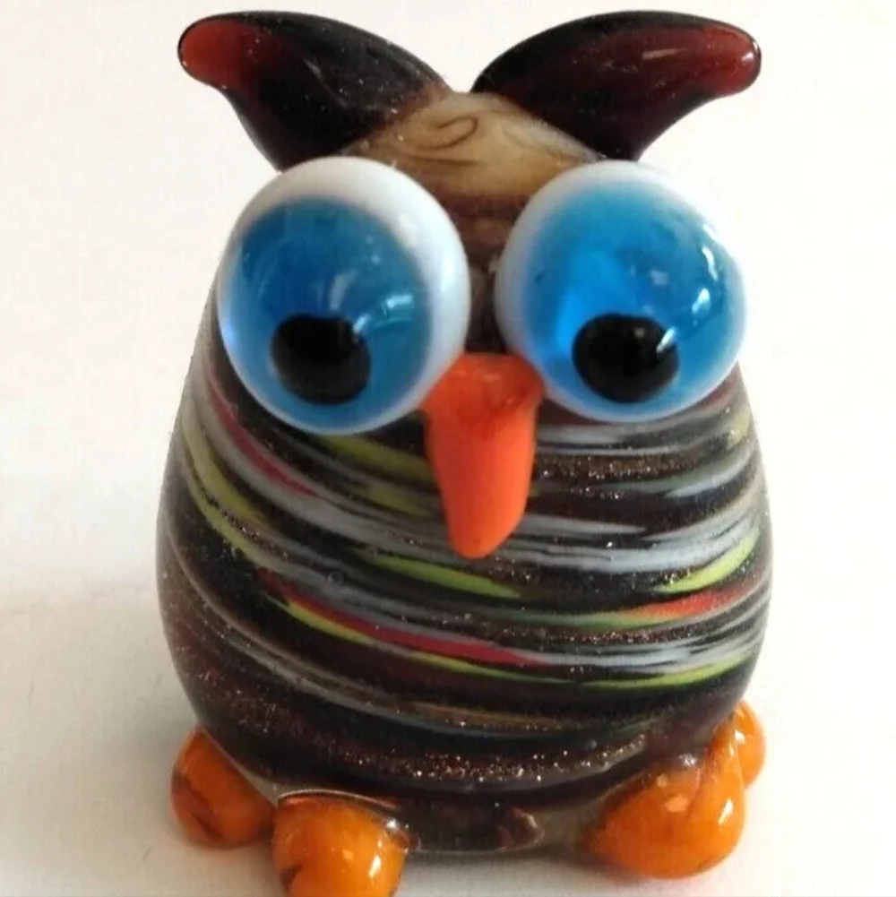 Pier 1 Imports Collectible Hand Blown Art Glass Owl Figurine 1.5 Inches